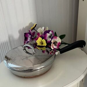 Revere Ware 9” Stainless Steel Copper Bottom Frying Pan with Lid